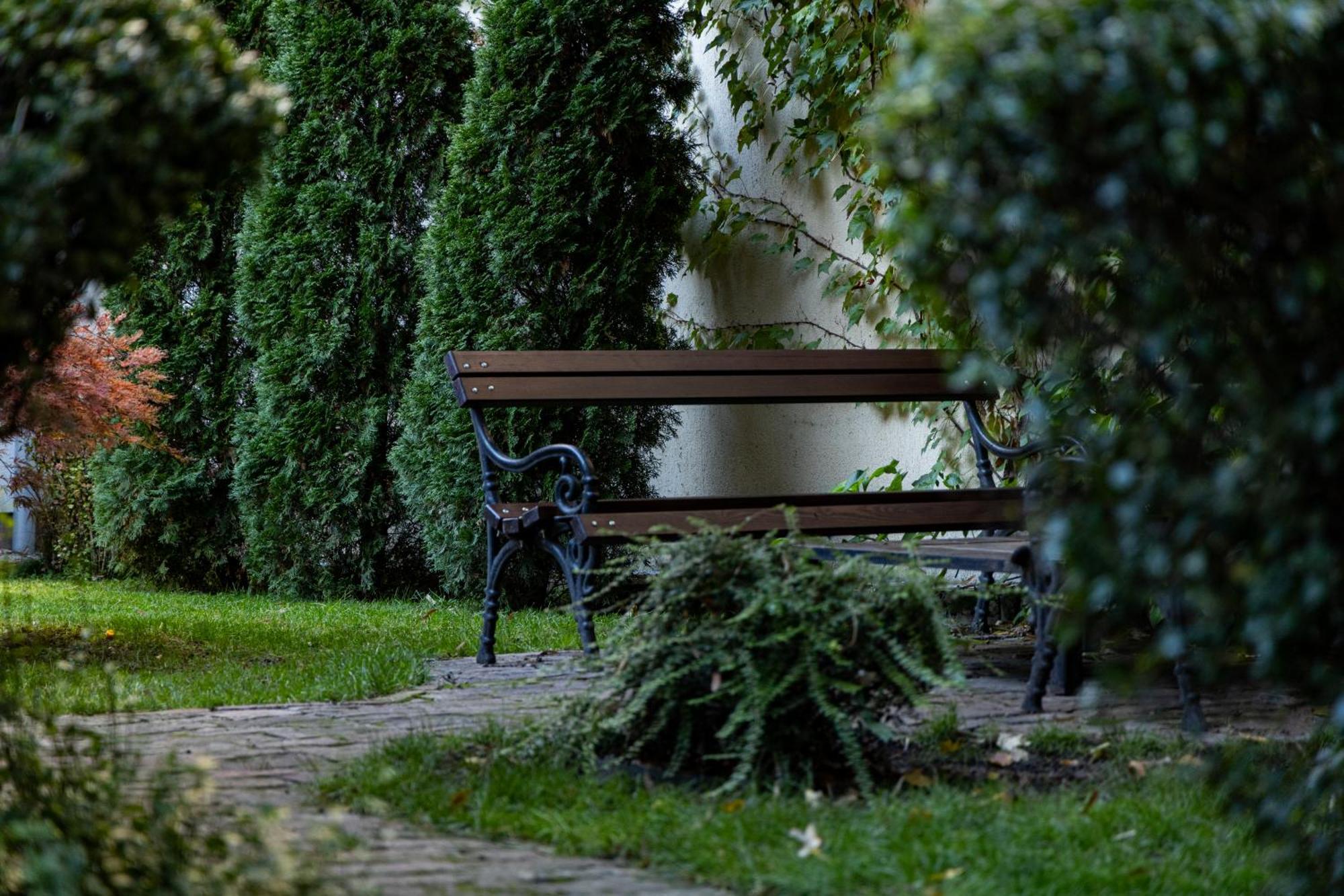 Green And Blue Garden Apartments 베오그라드 외부 사진