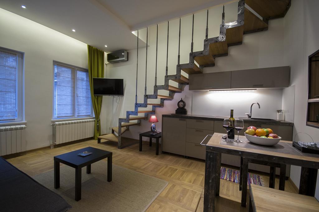 Green And Blue Garden Apartments 베오그라드 외부 사진
